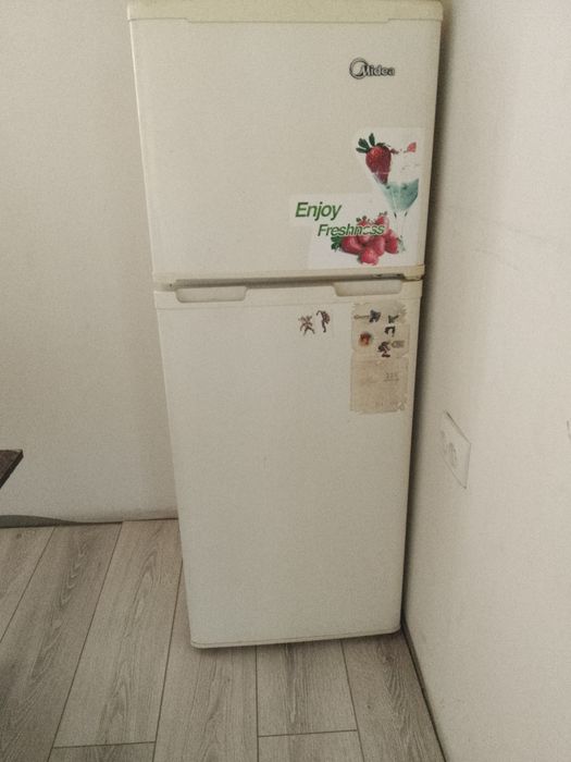 Продам холодильник б/у