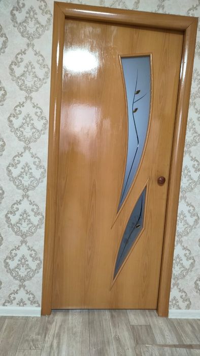 Продам б/у двери