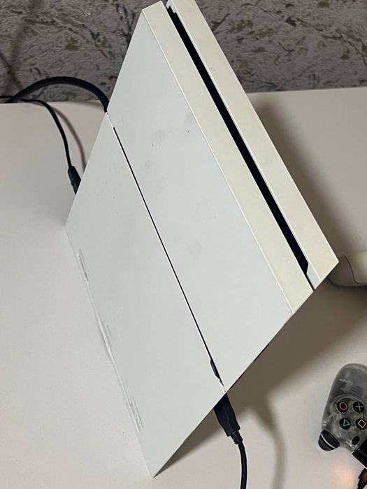 Playstation 4 500gb ideal obmen