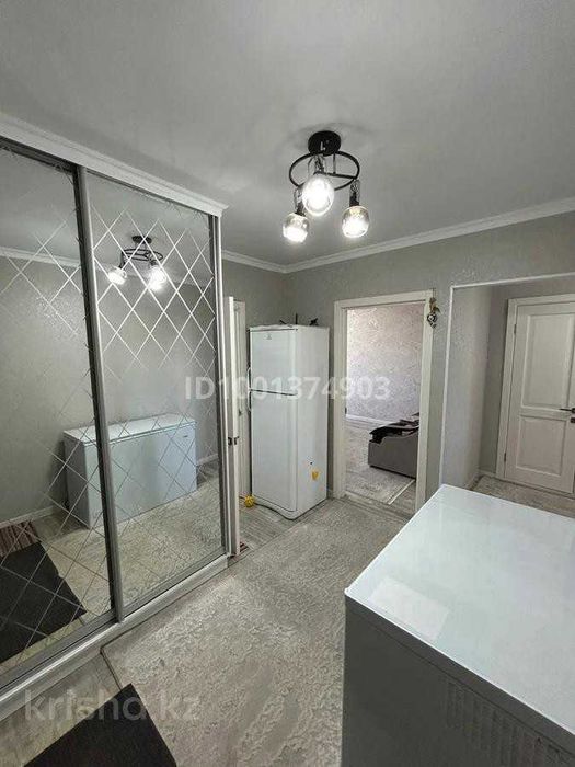 продается 3 ком квартира район 3 школа