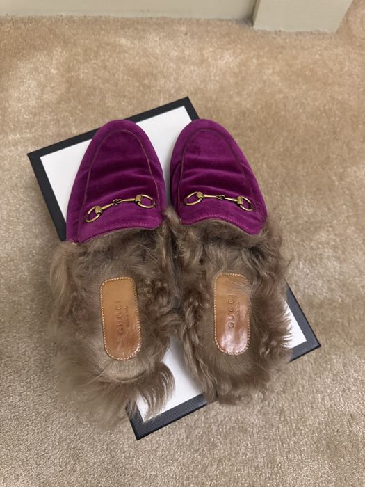 Papuci cu blana Gucci