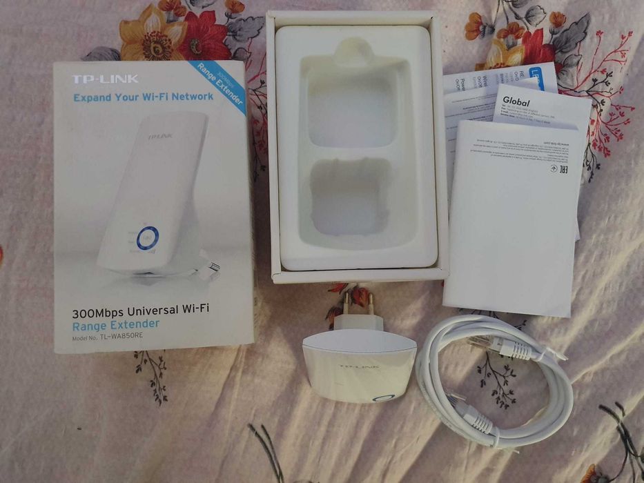 TP-LINK Universal Wi-fi range extender 300Mbps
