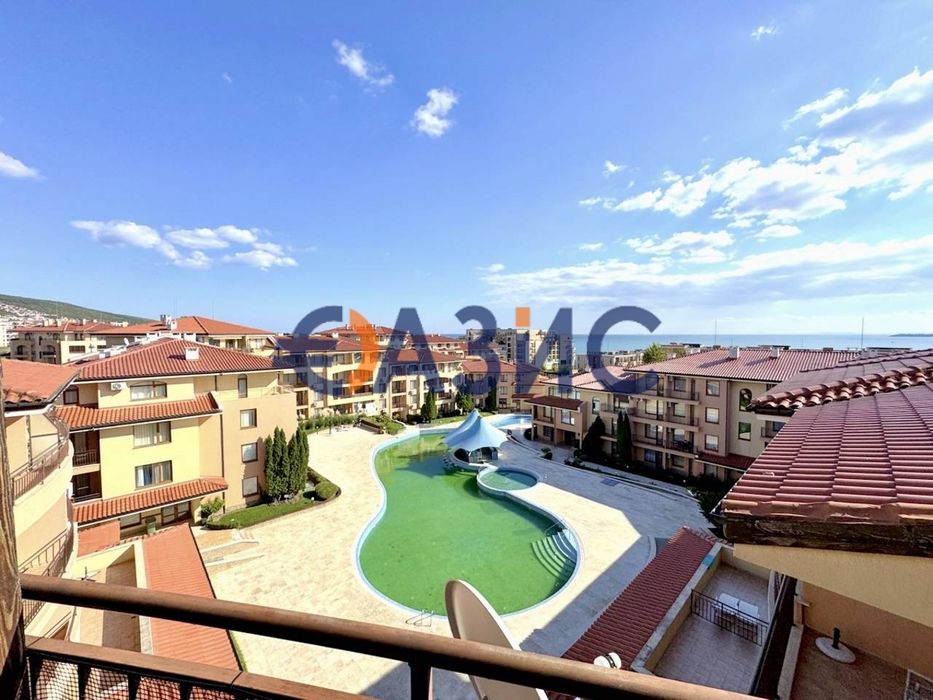 Продава се Четиристаен апартамент в Свети Влас - 150 кв.м за 1054 €/кв.м - Снимка #2