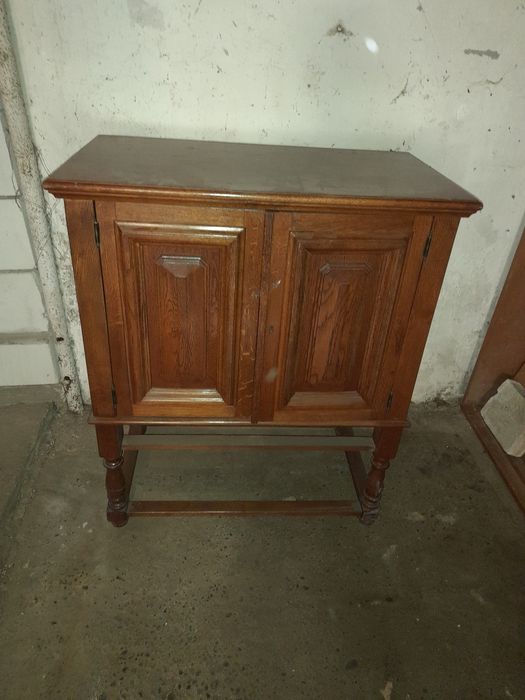 Mobila second-hand