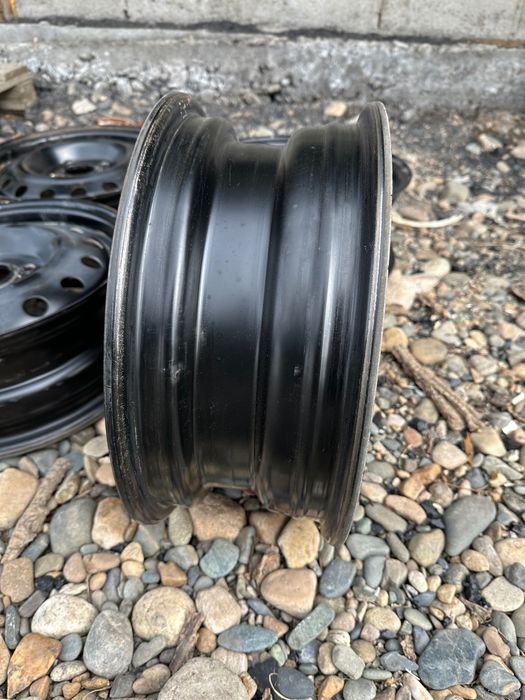 Продам диски, отличном состоянии R14