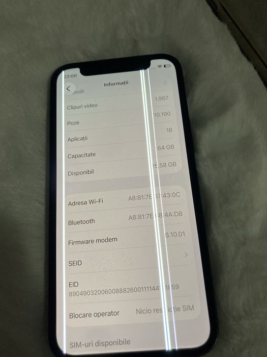 iPhone 12 mini, dungi pe display