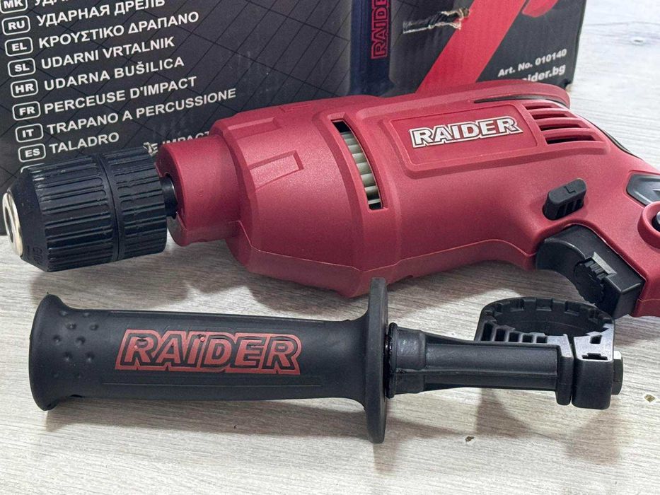 Ударна бормашина RAIDER RD-ID40, 650 W, 13 мм