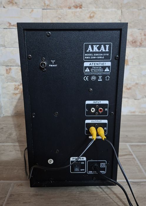 Sistem boxe Akai