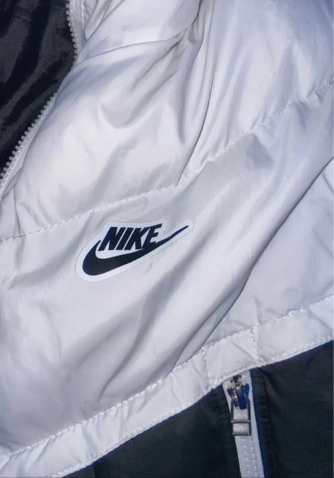 Geaca originala Nike