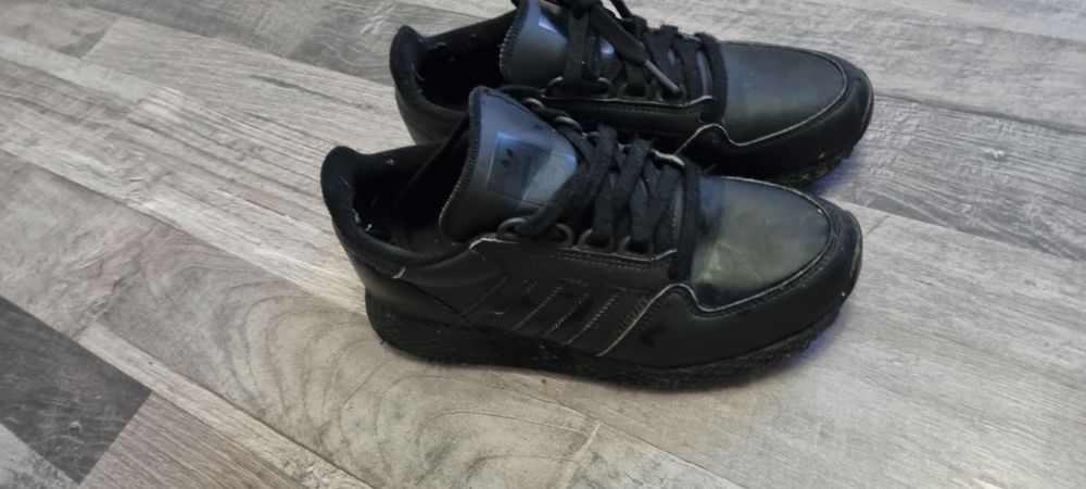 Adidas mar 37 1/3
