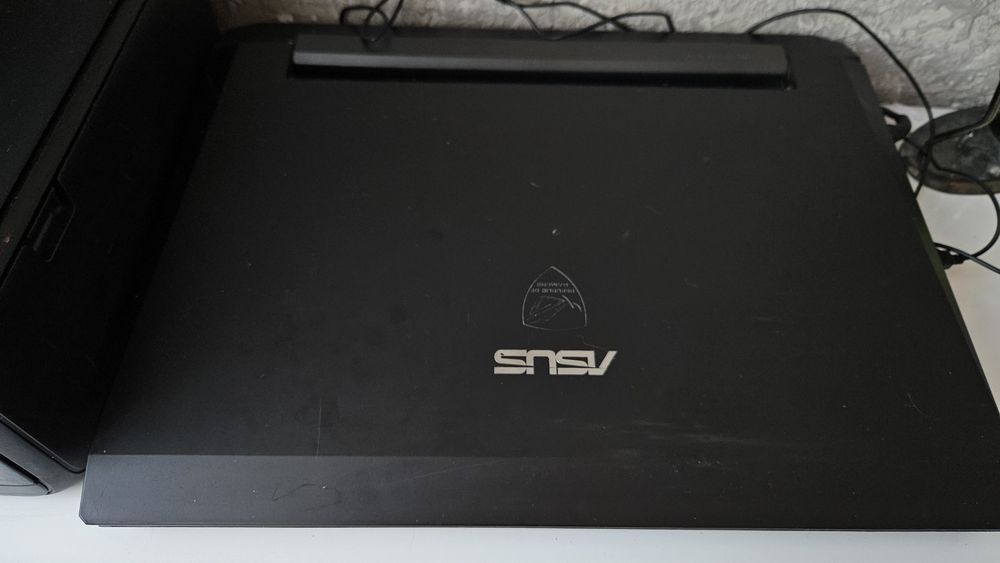 Продам ноут Asus g74s