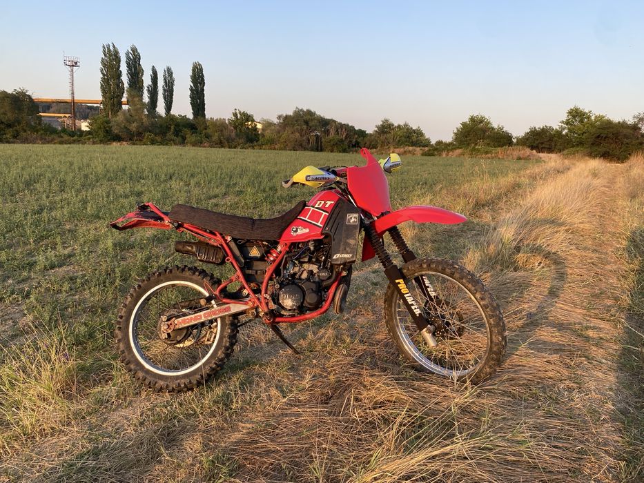 Yamaha DT 125 2T