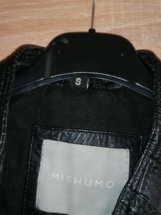 Geaca din piele naturala mărime s