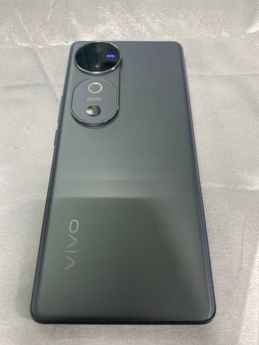 Vivo V40 256 Gb(город Шу ул.Сатпаева 227)лот 114/4928