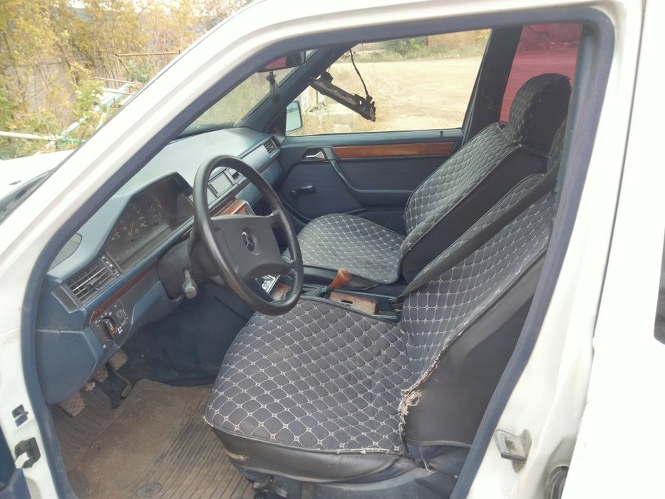 Продам мерседес.