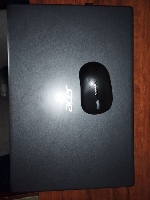 Noutbuk sotiladi, hech qanday aybi yoʻq, dasturlash uchun ayni muddao