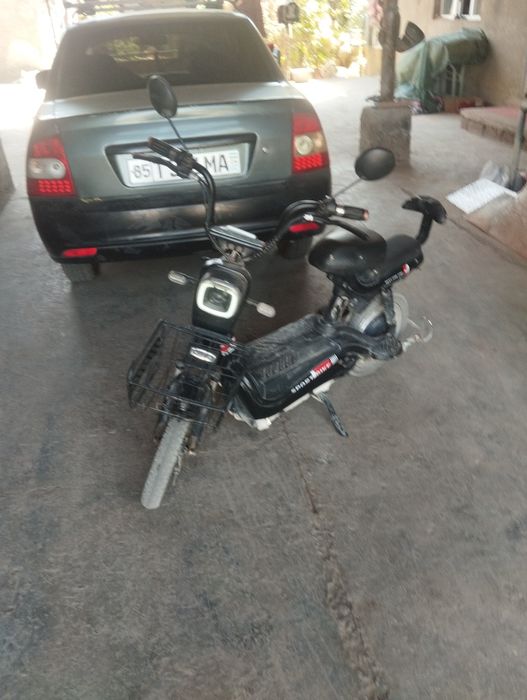 Sukuter Elektron