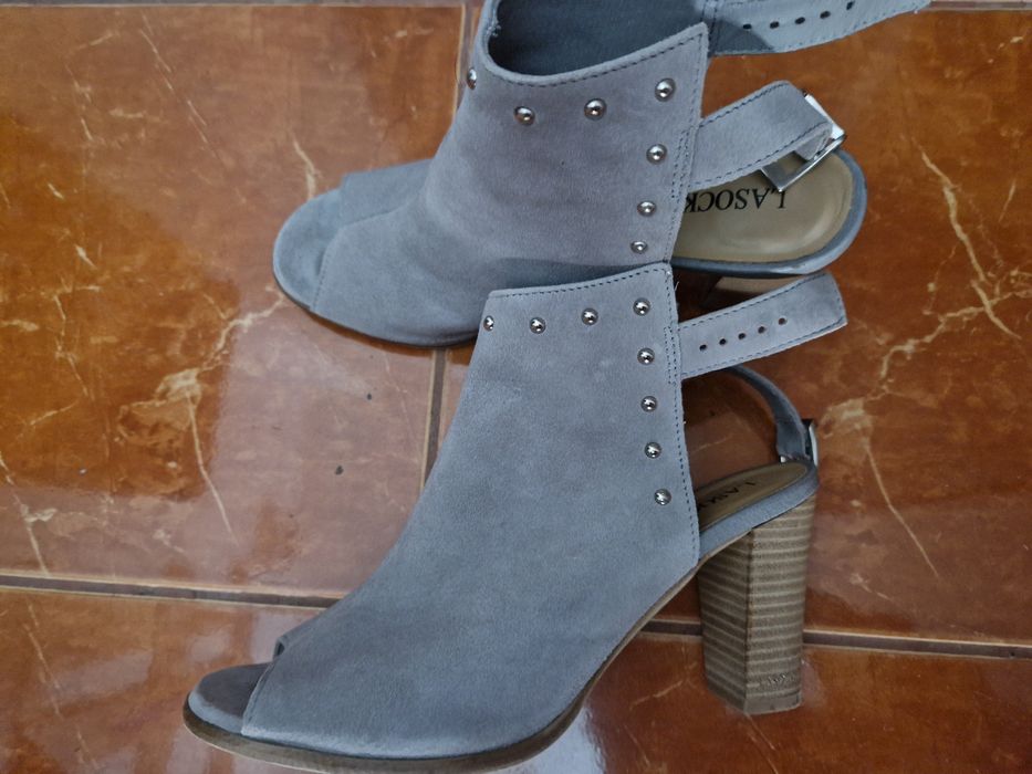 Sandale piele superbe