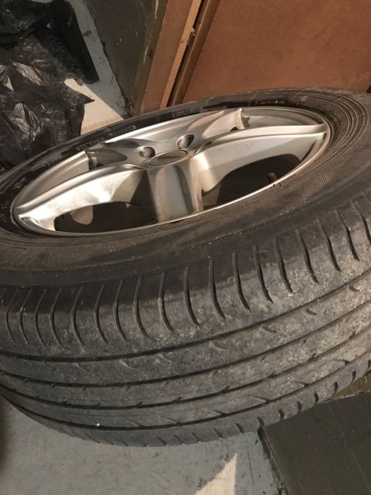 Алуминиеви джанти 17 цола с летни гуми 225/65