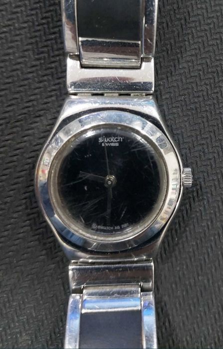 Swatch otginal ayollar soati b/u xolati o'rta