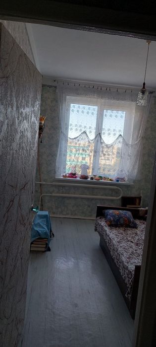 3 xonalik xonadon sotiladi polichudes bozori roparasida