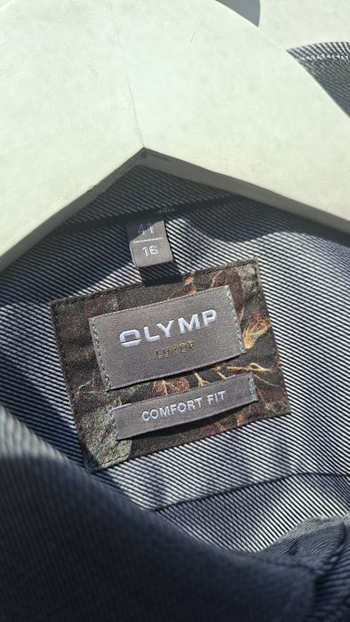 Солидная рубашка Olymp Luxor (comfort fit)