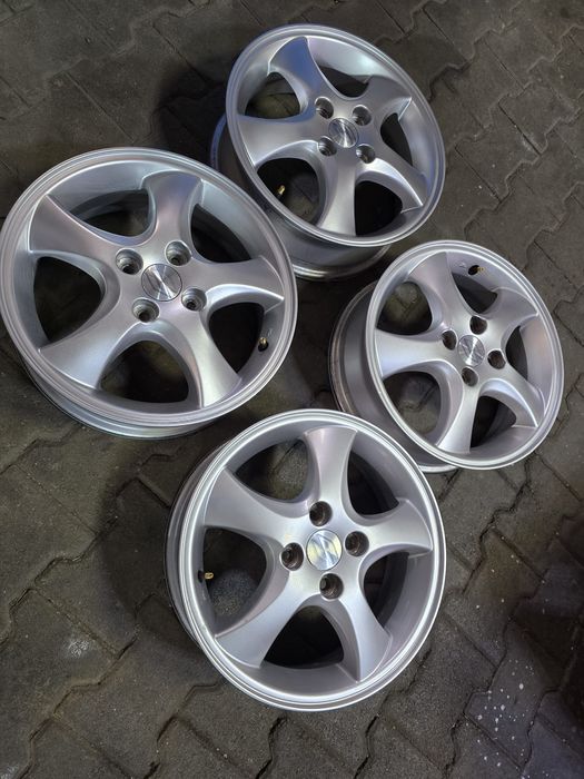 Jante Al R15 Suzuki Swift, Ignis, Hyundai i10, I20, Toyota Aygo, Yaris