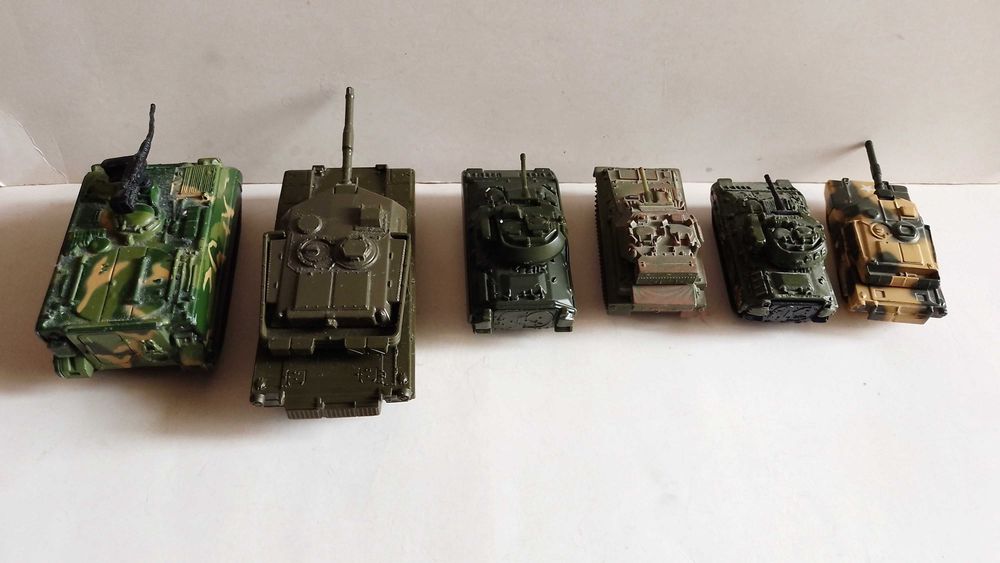Meтални военни модели Welly, Matchbox, Maisto, Corgi, AmerCom