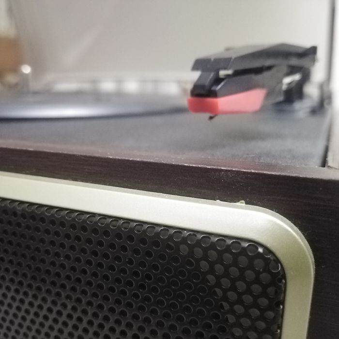 Продам проигрыватель