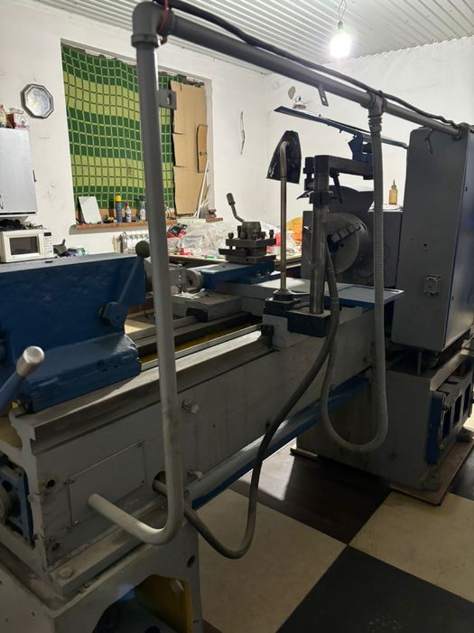 Токарный станок