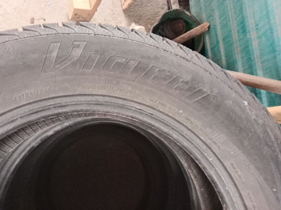 Продам резину б/у