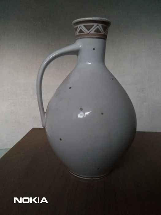 Продам красивые вазы