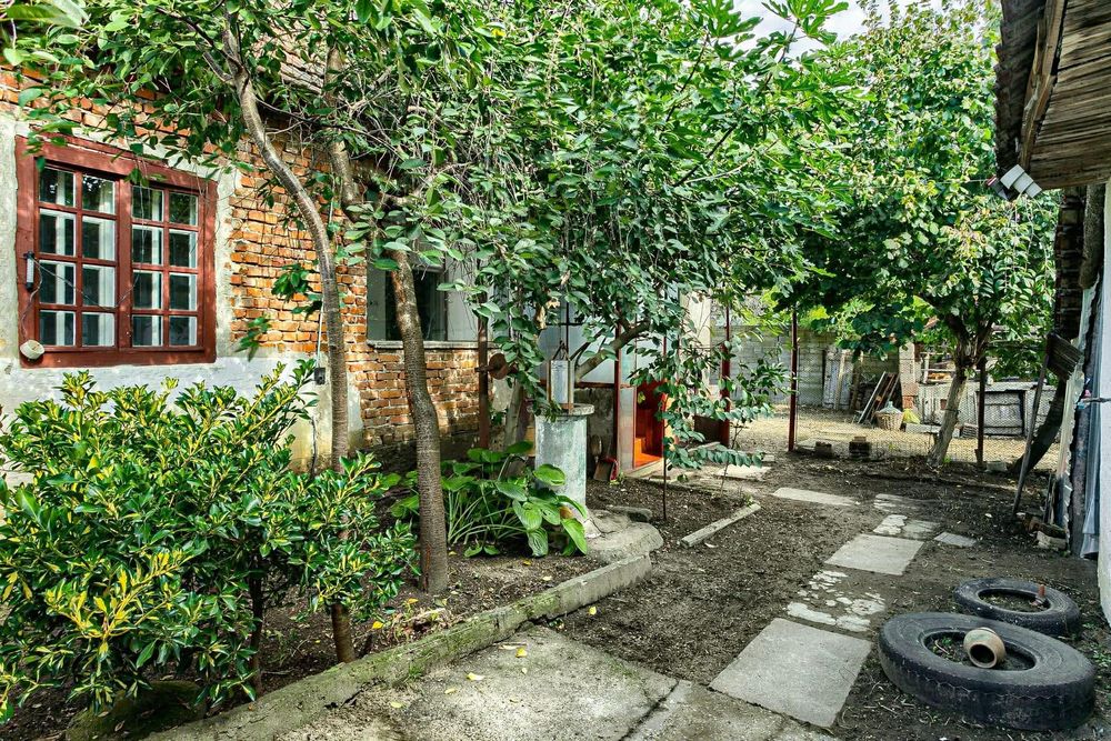 Casa de vânzare - Oraș Pecica