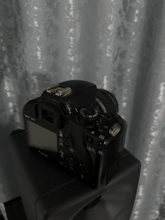 фотоаппарат Canon eos 1000d
