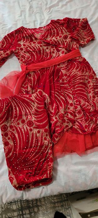 Продается срочно одежды для невесткам