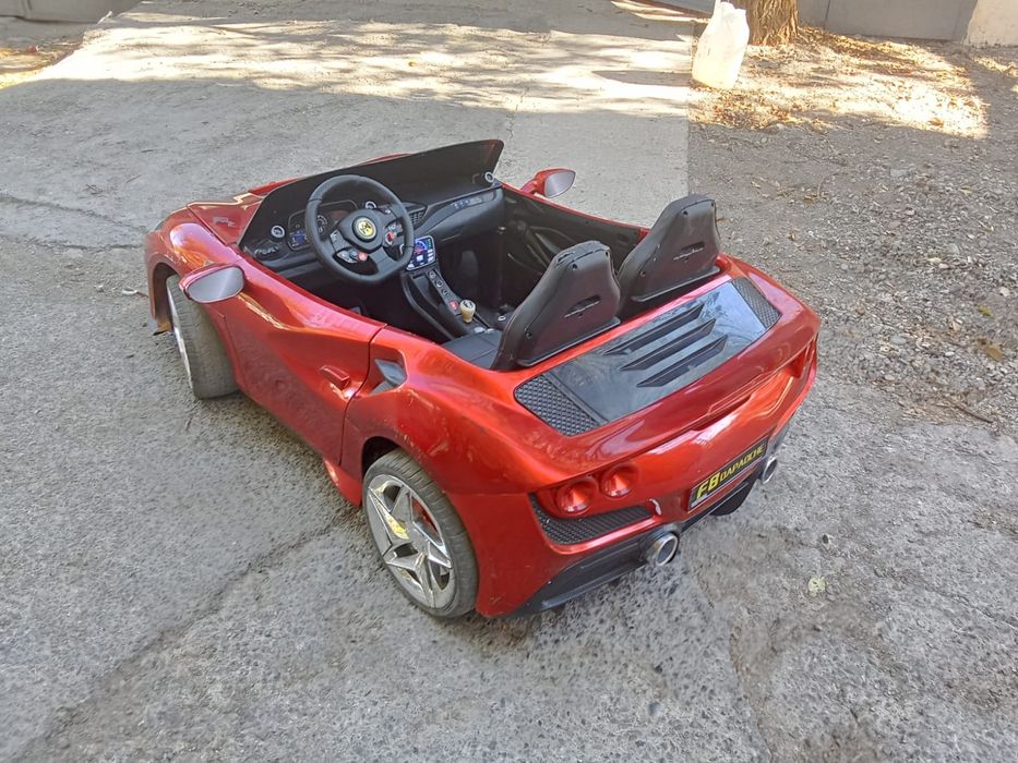 Электромобиль детский