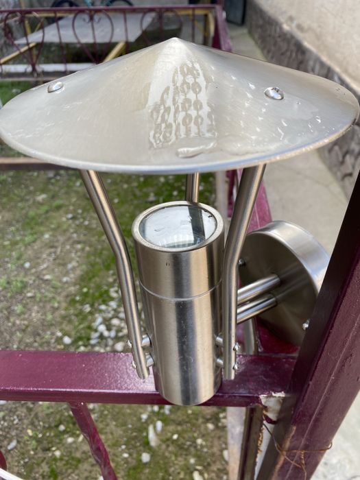 Люстра для стены