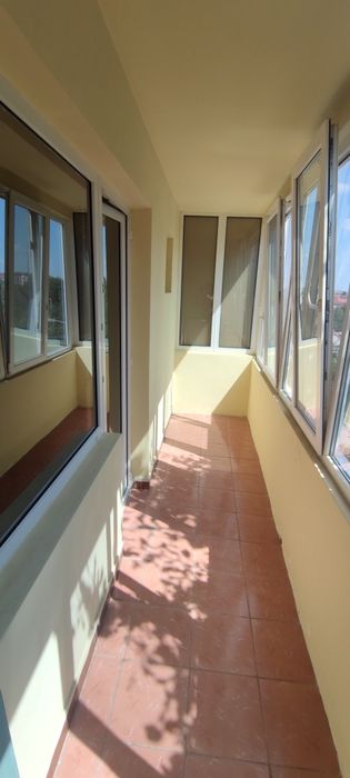 Apartament cu 3 camere + loc de parcare