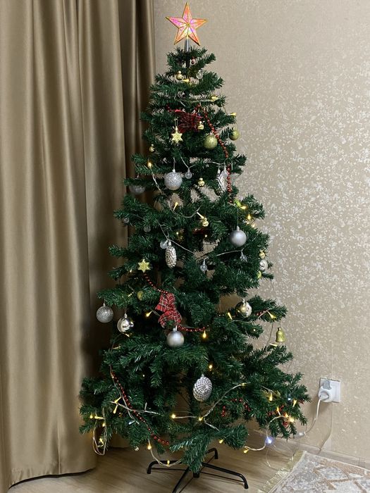 Новогодняя елка