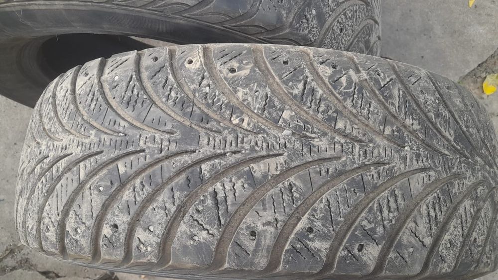 Продам зимнию резину