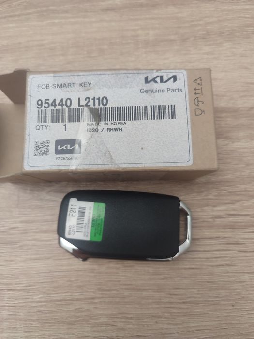 Смарт ключ для Kia k5 -2021 4 кнопки