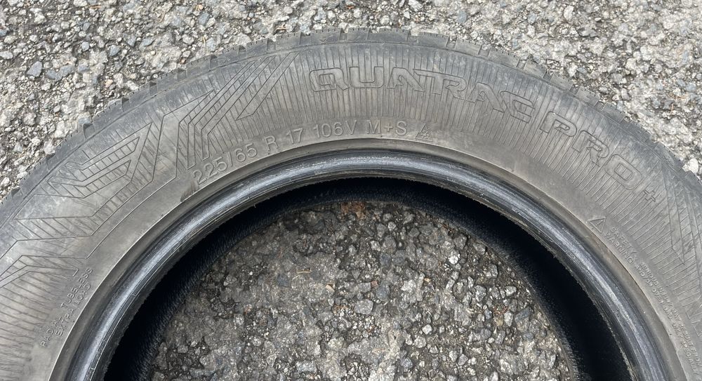 Vana 4 buc anvelope iarna 225/65R17 Vredestein