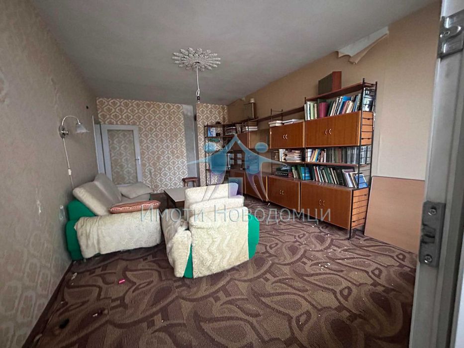 Продава се Двустаен апартамент в Шумен, Пазара - 60 кв.м за 692 €/кв.м - Снимка #2
