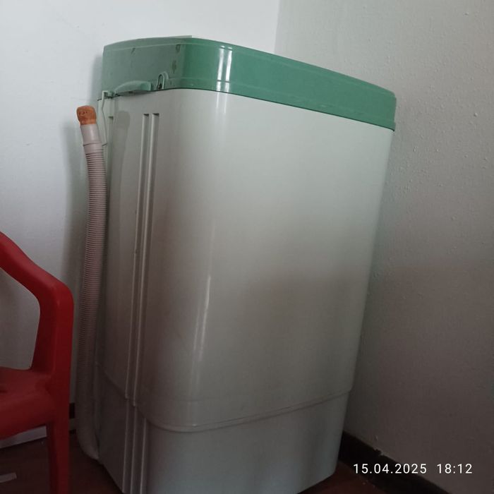 Стиральная Машинка. Почти новая