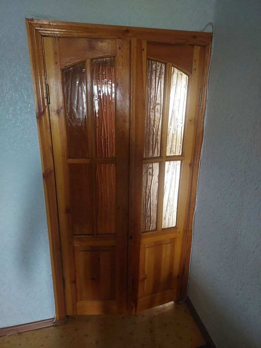 Двери продаётся двери