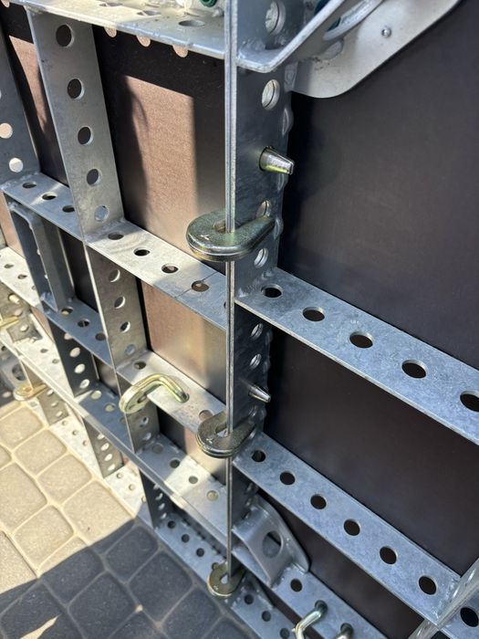 Cofraje metalice usoare sistem de cofrare usor tija filetata piulita