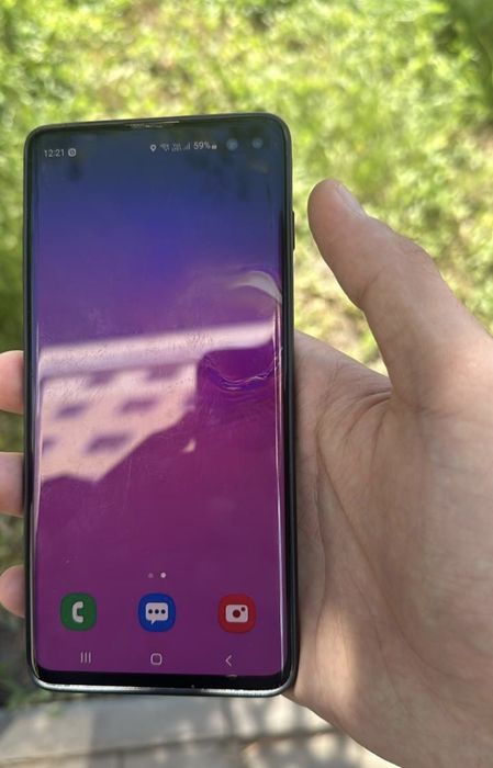 Samsung galaxy S10PLUS.