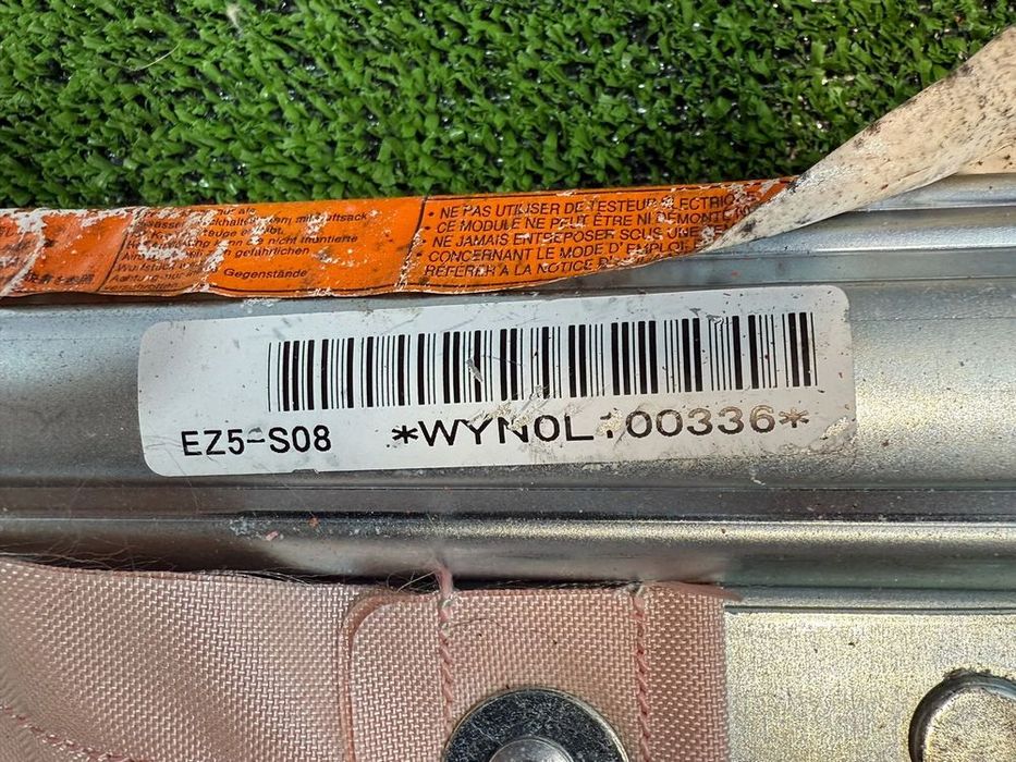 AIRBAG CORTINA DREAPTA SUBARU LEGACY SE 2.0 DIESEL 2009 COD OEM EZ5-S08 / WYN0L100336 / BREAK 2009-2014