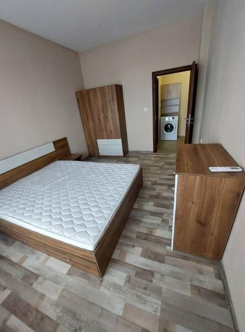 Дава се под наем Двустаен апартамент в Пловдив, Тракия - 72 кв.м за 400 € - Снимка #3