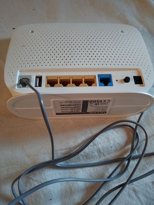 Сотилади вайфай роутер